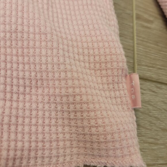 Tna Pink Waffle Knit Thermal Cropped Hoodie Sz Small - Picture 2 of 4